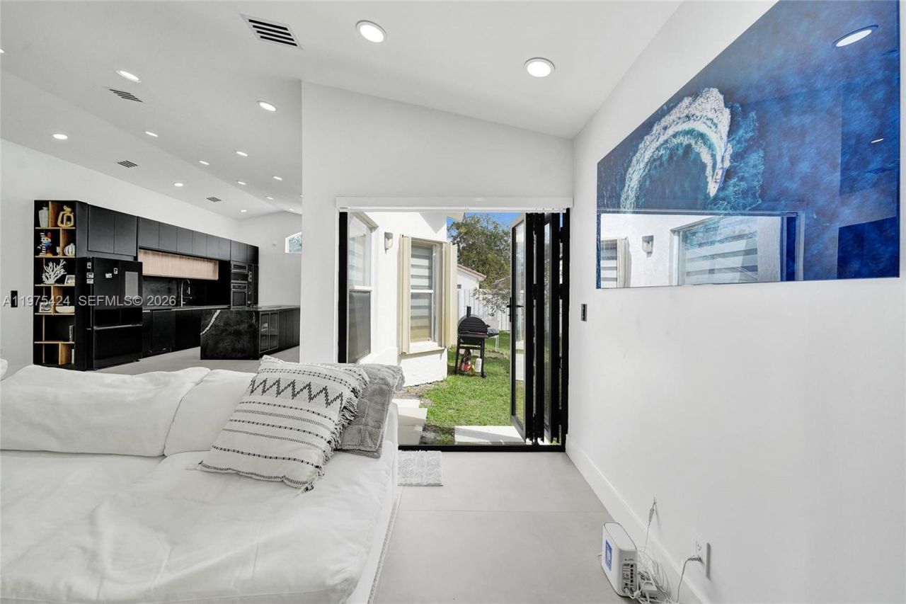 3371 SW 51st St , Hollywood, FL 33312 Photo