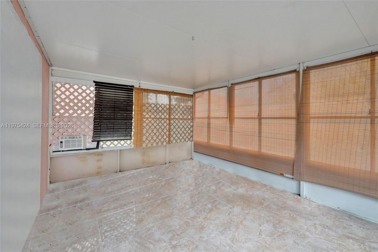 3371 SW 51st St , Hollywood, FL 33312 Photo