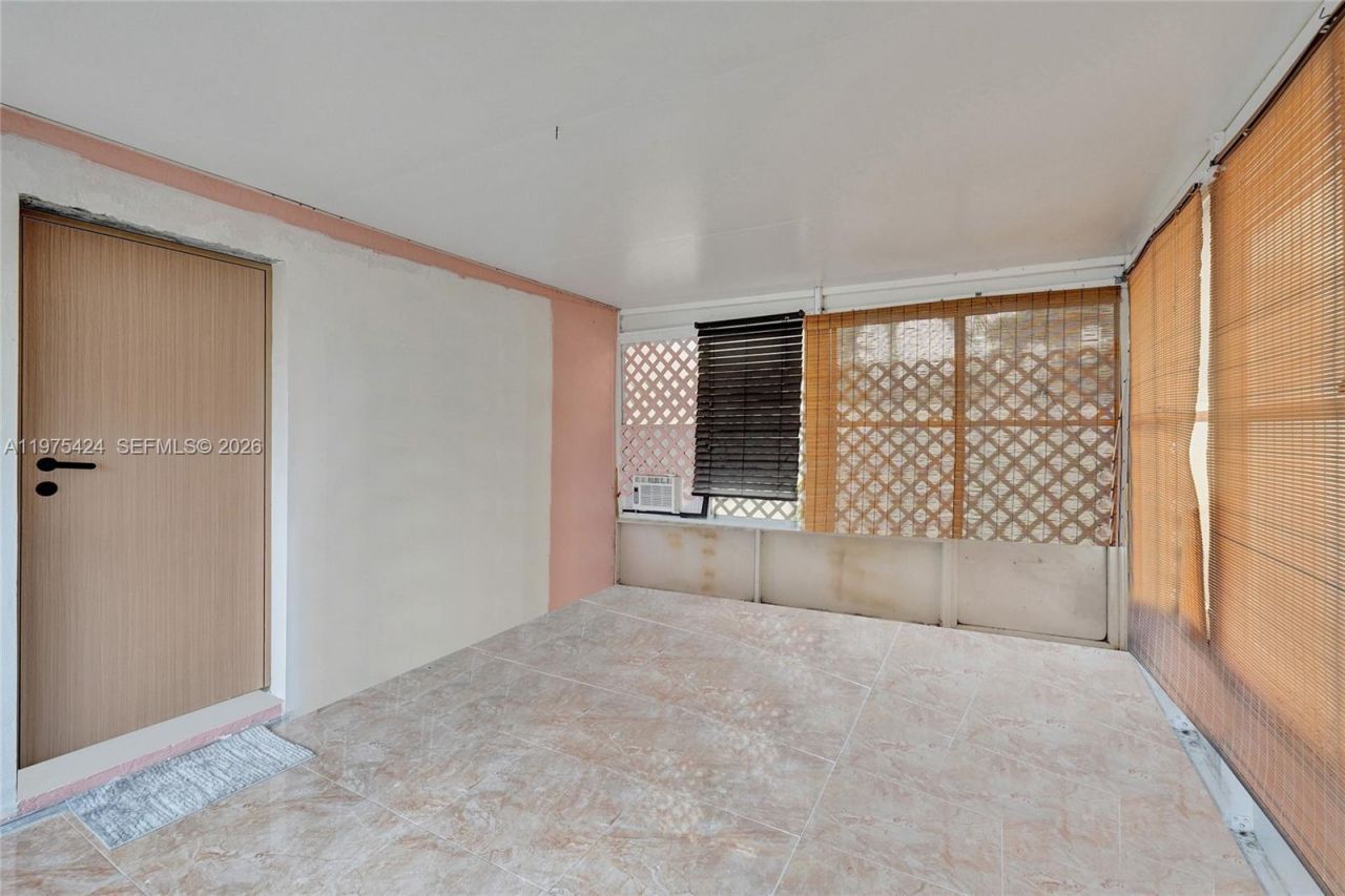 3371 SW 51st St , Hollywood, FL 33312 Photo