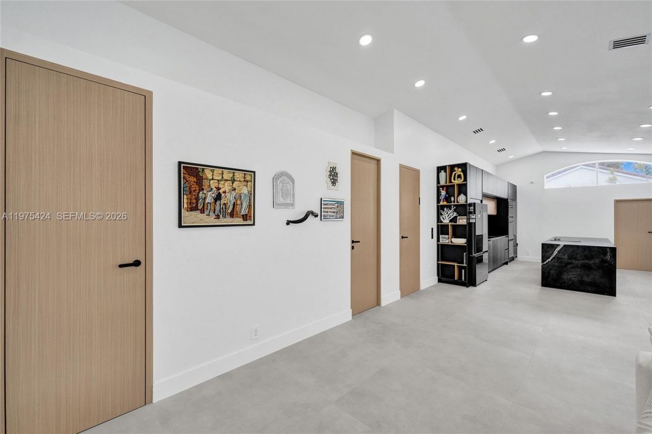 3371 SW 51st St , Hollywood, FL 33312 Photo