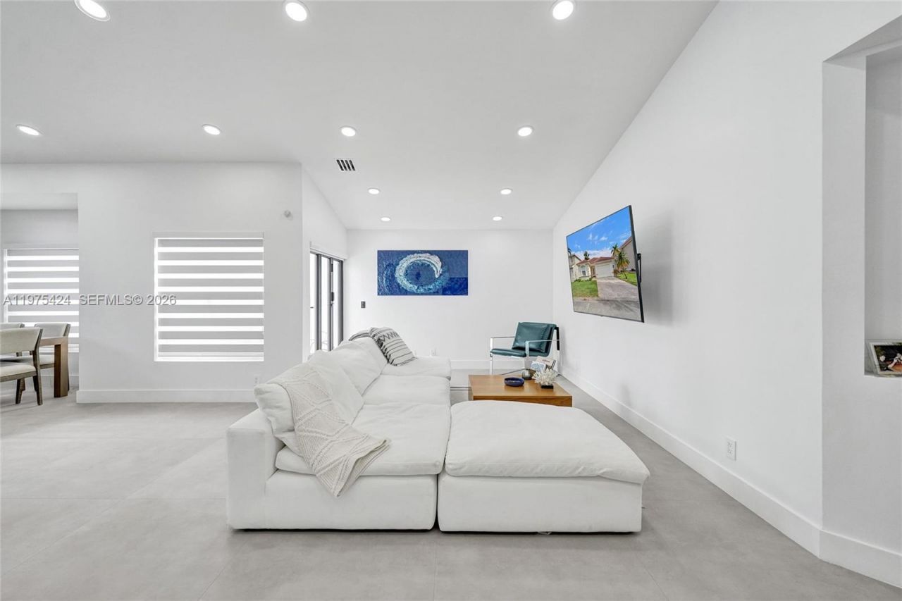 3371 SW 51st St , Hollywood, FL 33312 Photo