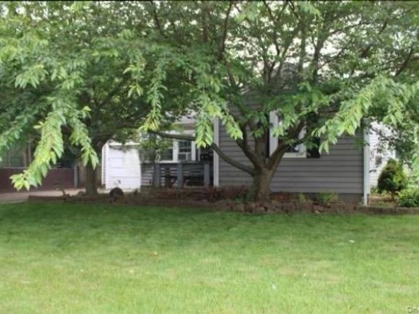 Lindenhurst, NY 11757