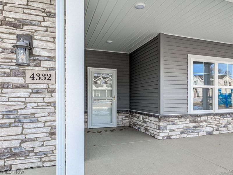 4332 Evergreen Court, North Canton, OH 44720 Photo 3