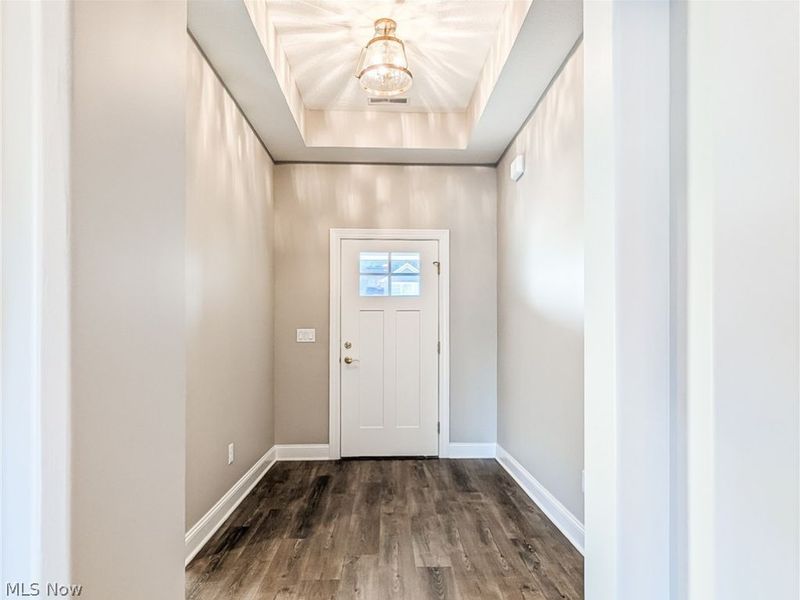 4332 Evergreen Court, North Canton, OH 44720 Photo 4