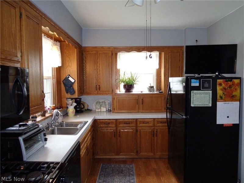 202 Elmford Avenue SW, Massillon, OH 44646 Photo 9