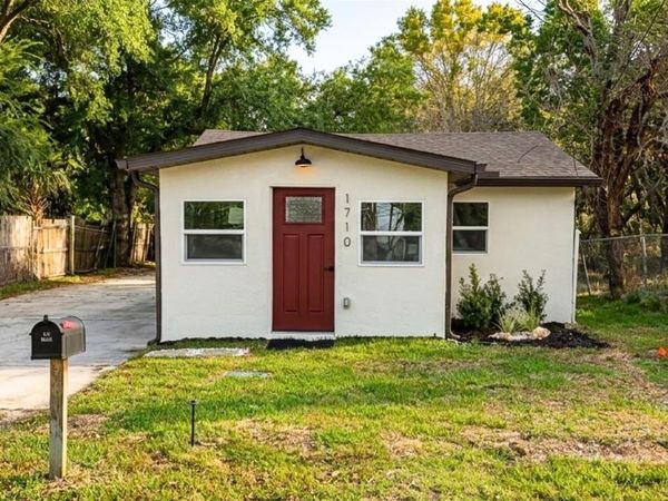 1710 E BAY STREET, WINTER GARDEN, FL 34787