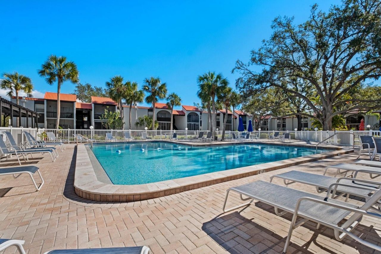 3249 Beneva Road, Unit 103, Sarasota, FL 34232 Photo