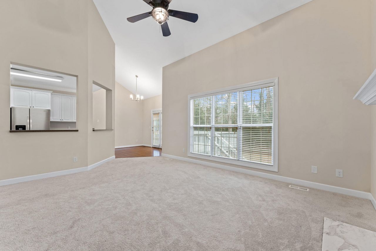 7 Hickory Hollow Court Photo 20