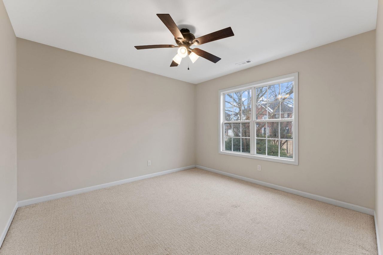 7 Hickory Hollow Court Photo 34