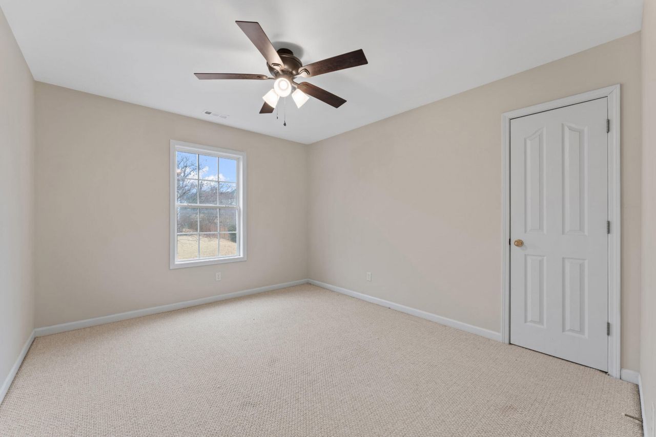 7 Hickory Hollow Court Photo 36