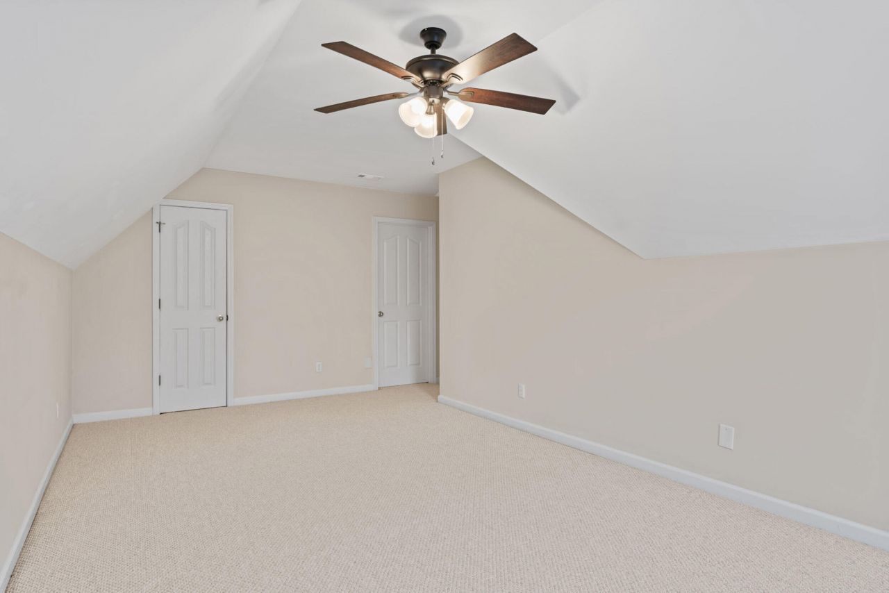 7 Hickory Hollow Court Photo 39