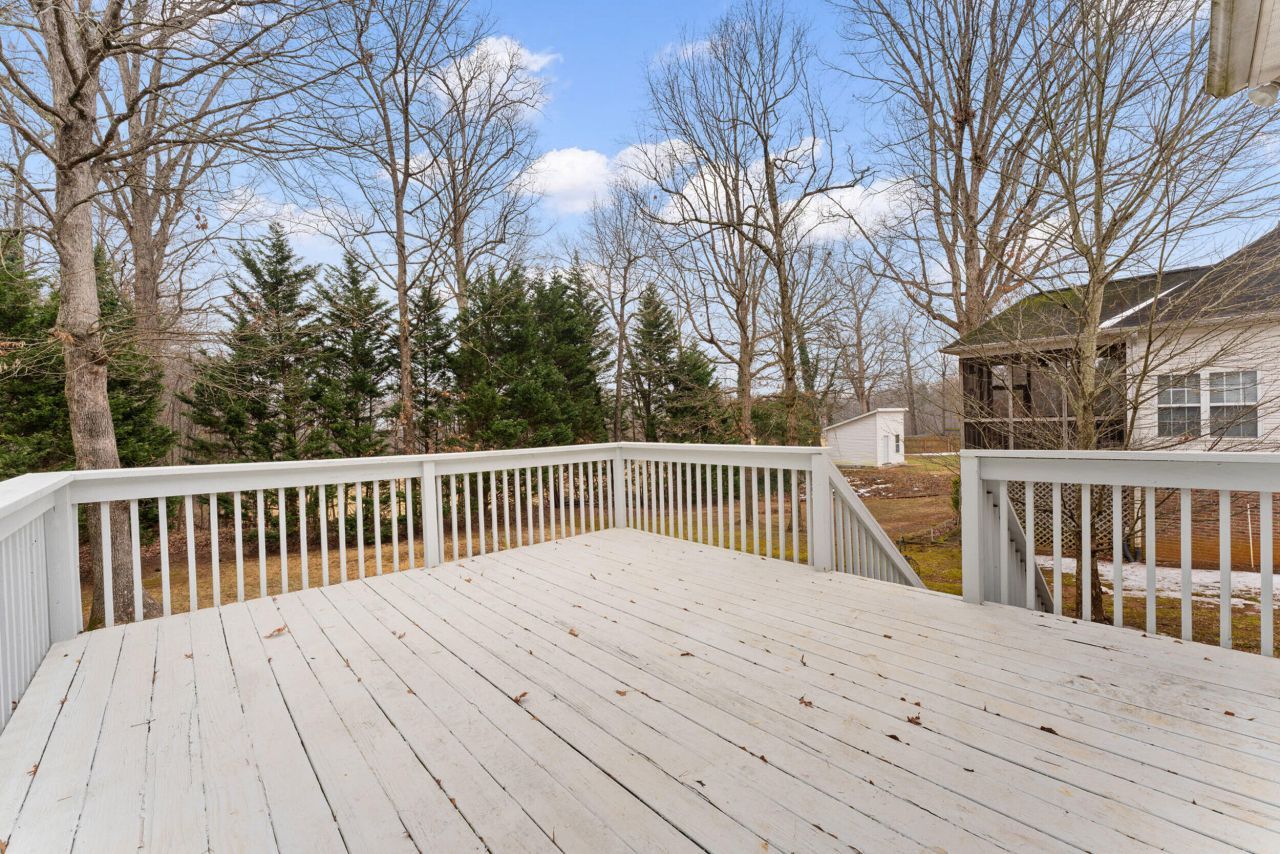 7 Hickory Hollow Court Photo 42