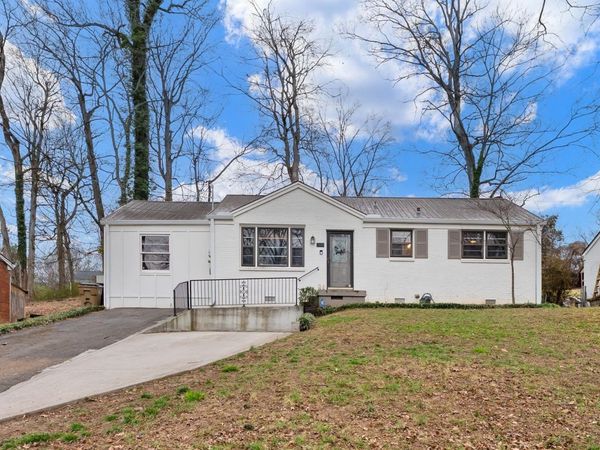 520 Cottonwood Dr, Nashville, TN 37214