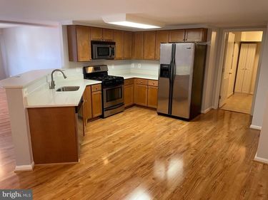 1421 C N VAN DORN STREET , ALEXANDRIA, VA 22304