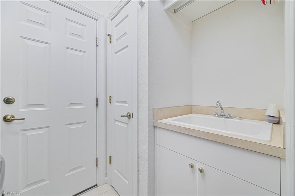 5582 Whispering Willow Way, Fort Myers, FL 33908 Photo
