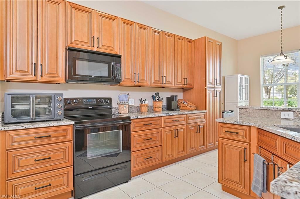 5582 Whispering Willow Way, Fort Myers, FL 33908 Photo