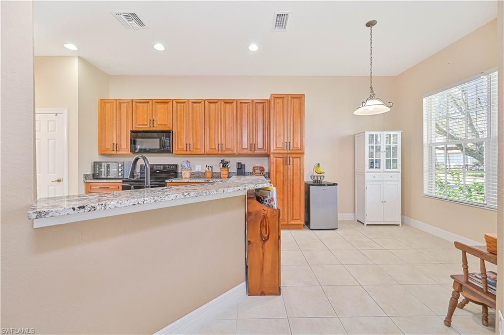 5582 Whispering Willow Way, Fort Myers, FL 33908 Photo