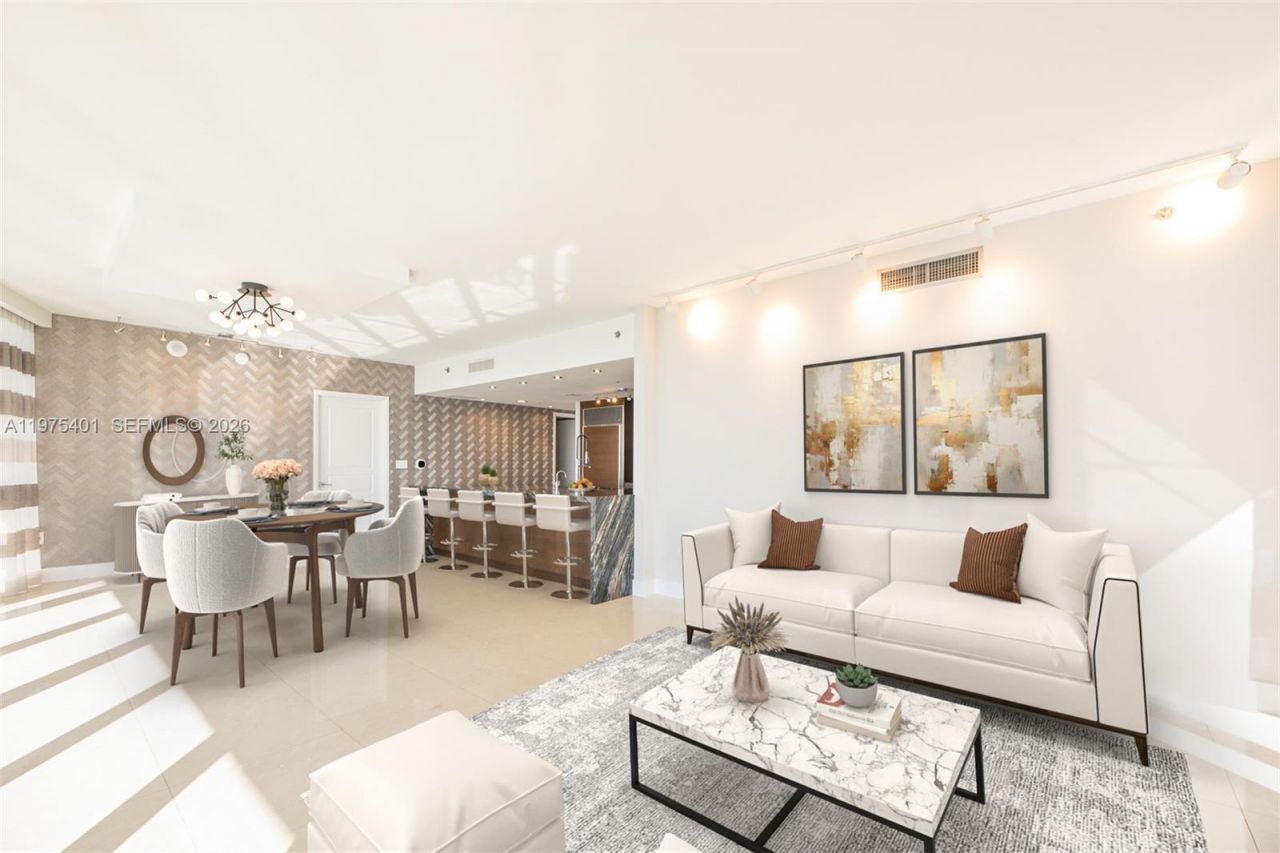 465 Brickell Ave, Unit 4301, Miami, FL 33131 Photo