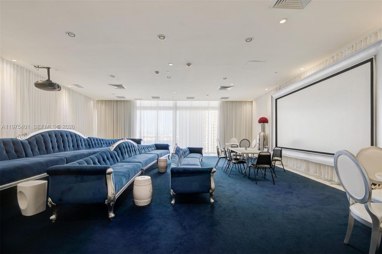 465 Brickell Ave, Unit 4301, Miami, FL 33131 Photo