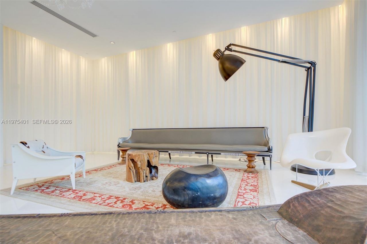 465 Brickell Ave, Unit 4301, Miami, FL 33131 Photo