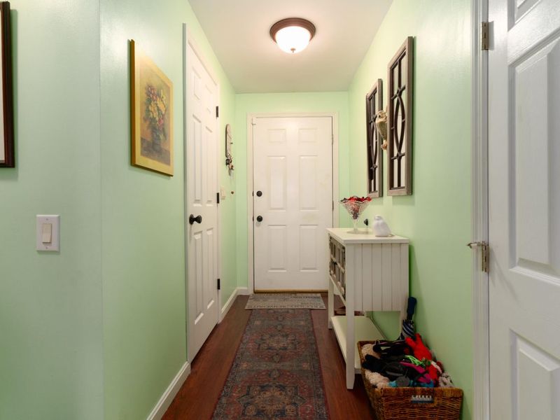 818 Horseshoe Lane, Florence, KY 41042 Photo 4