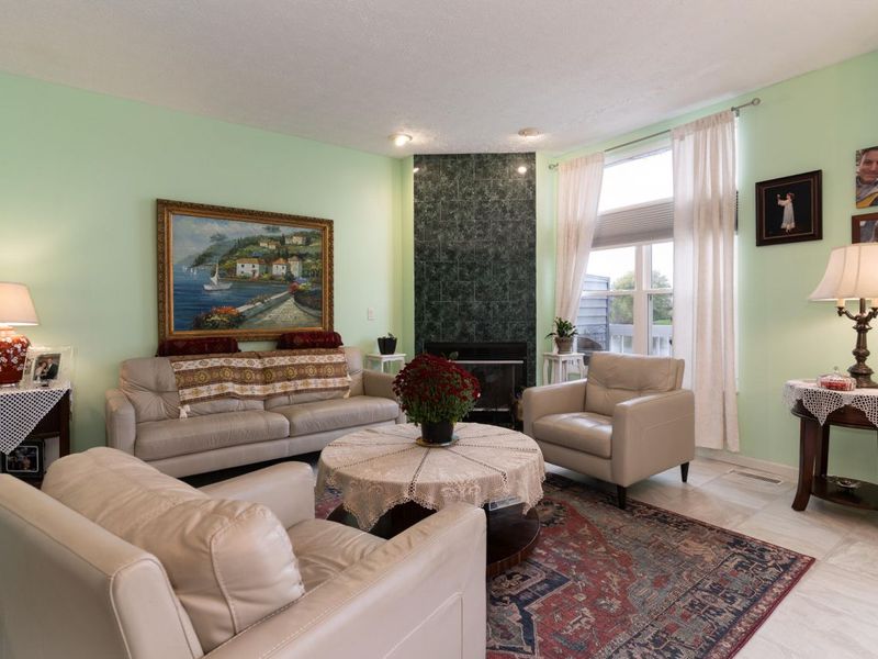 818 Horseshoe Lane, Florence, KY 41042 Photo 5