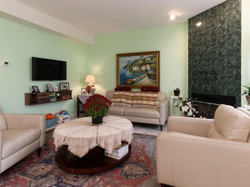 818 Horseshoe Lane, Florence, KY 41042 Photo 6