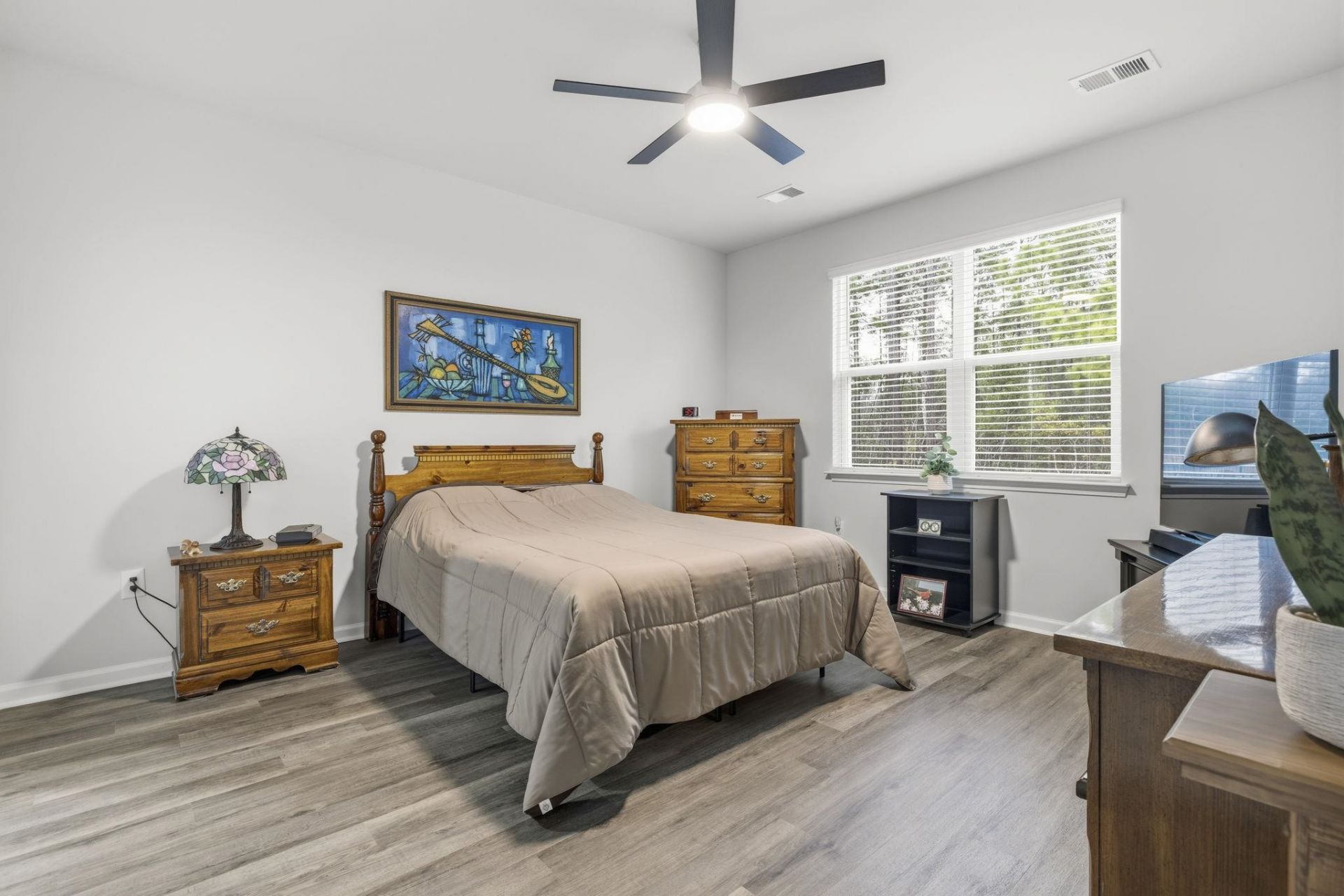 212 Columbus St. Photo 21