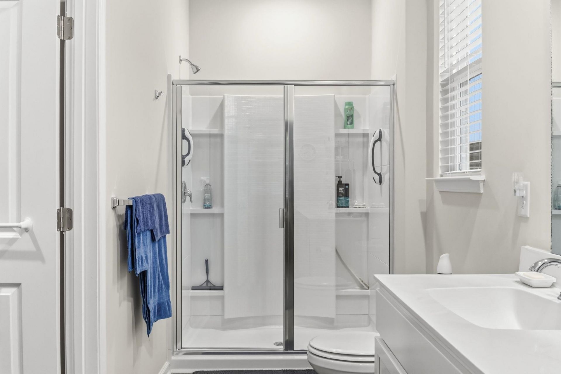 212 Columbus St. Photo 22