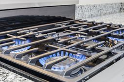 212 Columbus St. photo 4