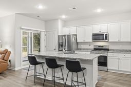 212 Columbus St.  photo 4