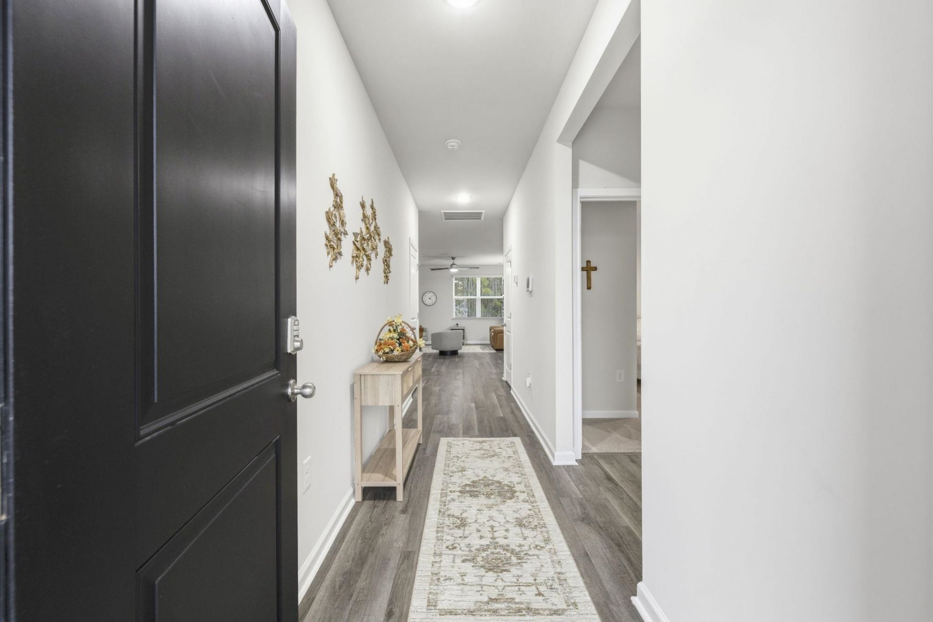 212 Columbus St. Photo 7