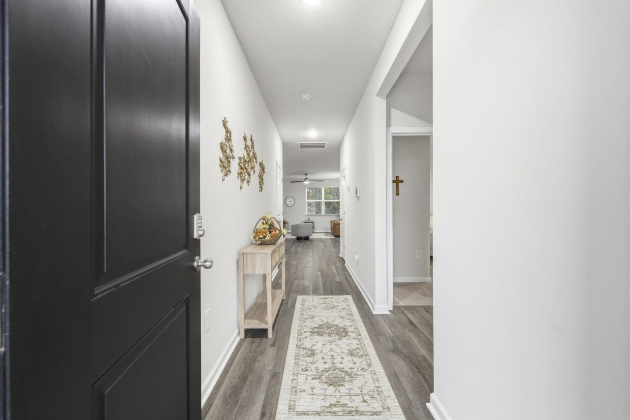 212 Columbus St.  Photo 8