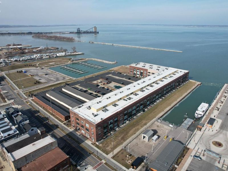 401 W SHORELINE Drive, Unit 338, Sandusky, OH 44870 Photo 11