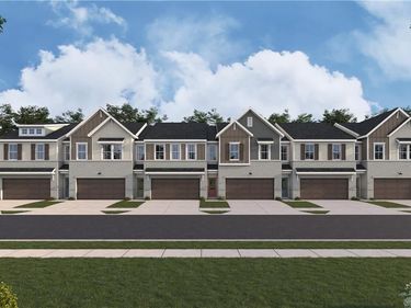 102 Meadowlark Lane, Unit 905-201, Brookville, OH 45309