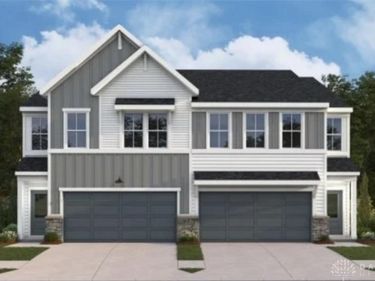 102 Meadowlark Lane, Unit 905-201, Brookville, OH 45309