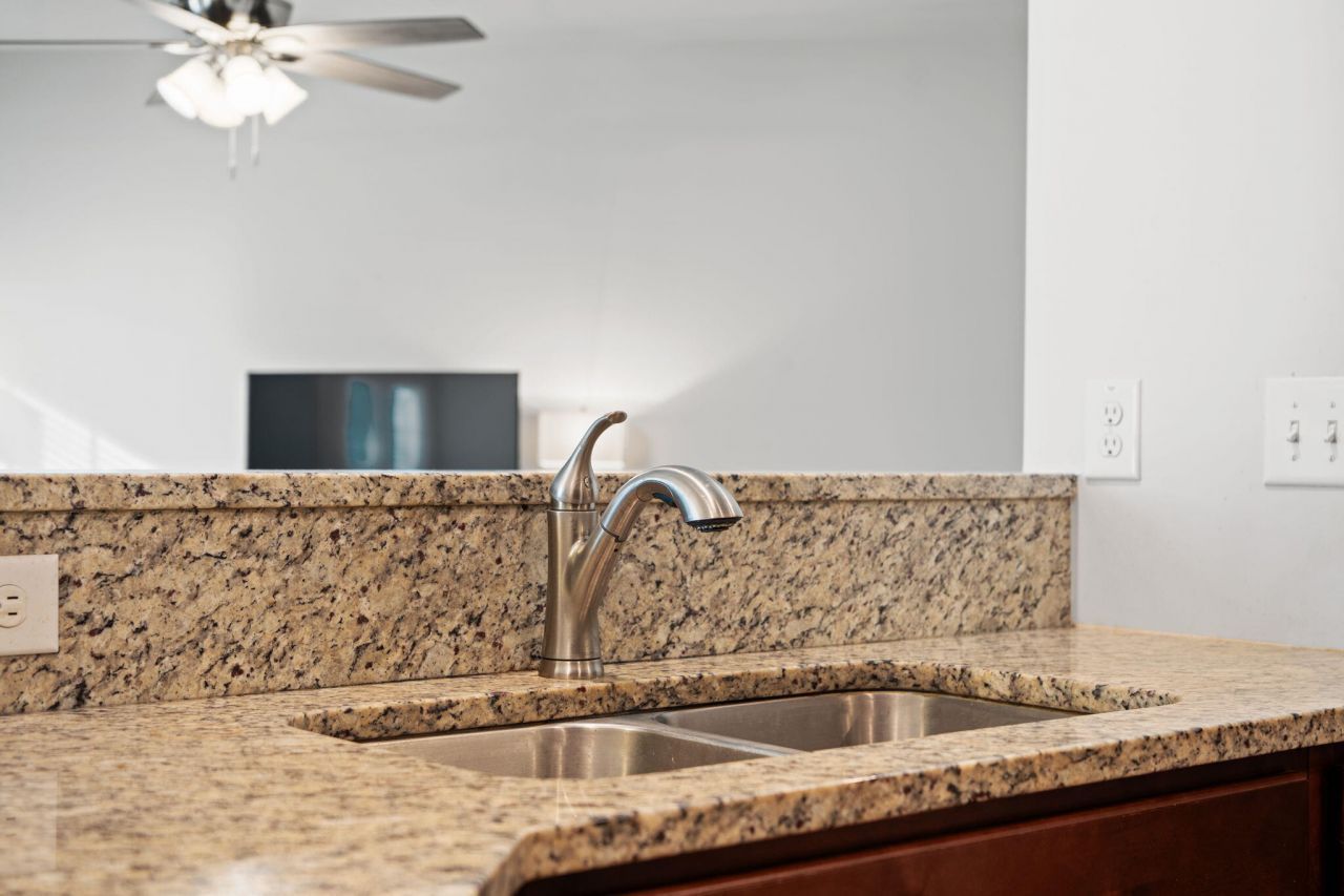 127 Lakestone Road Photo 19