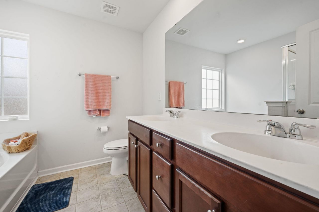 127 Lakestone Road Photo 28