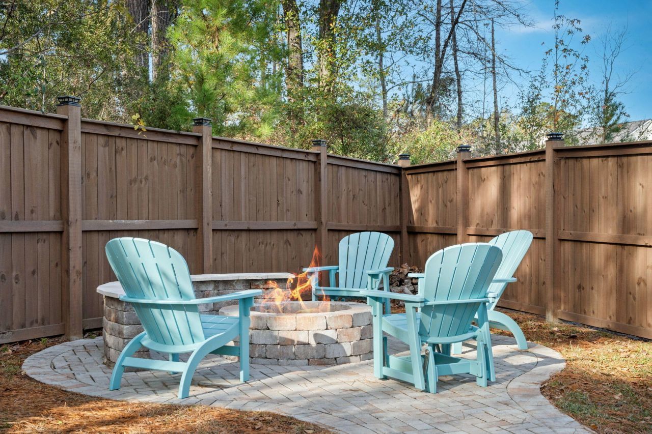 127 Lakestone Road Photo 42