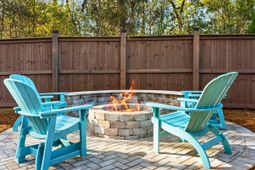 127 Lakestone Road photo 4