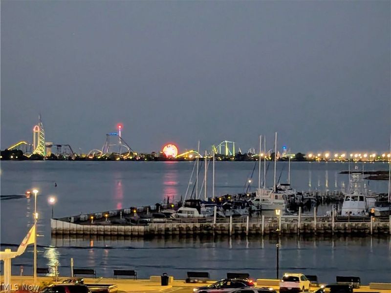 401 W SHORELINE Drive, Unit 312, Sandusky, OH 44870 Photo 17