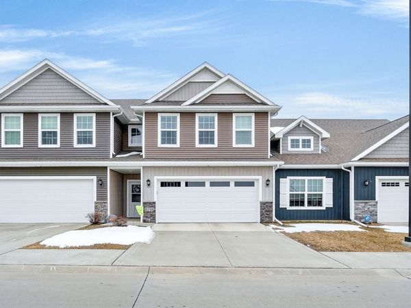 3318 NW Linwood Lane, Ankeny, IA 50023