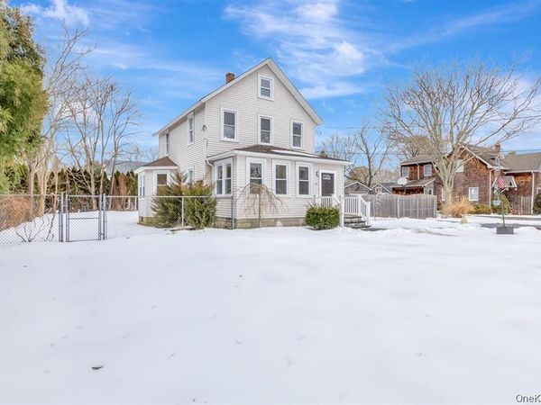 768 Old Medford Avenue , Medford, NY 11763