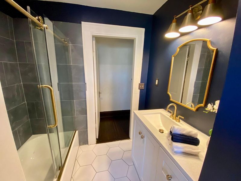 110 N Ogden Avenue, Columbus, OH 43204 Photo 8