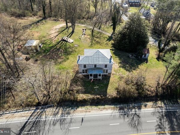 31 ORCHARD ROAD, LOVINGSTON, VA 22949