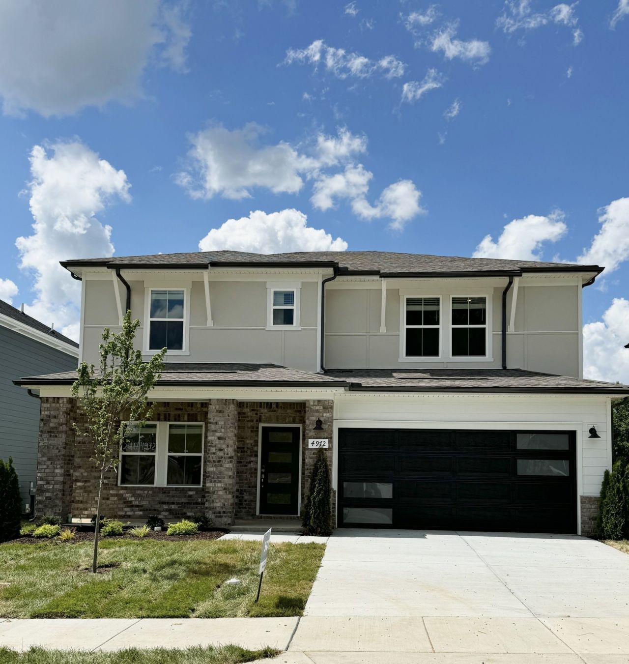 1954 Mahala Dr , Hermitage, TN 37076 Main Photo