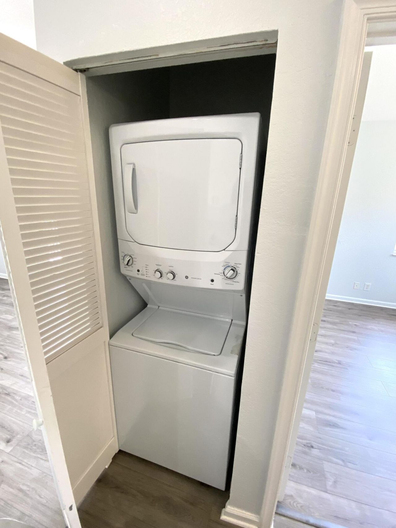 3261 Scarletta Drive, Riviera Beach, FL 33404 Photo