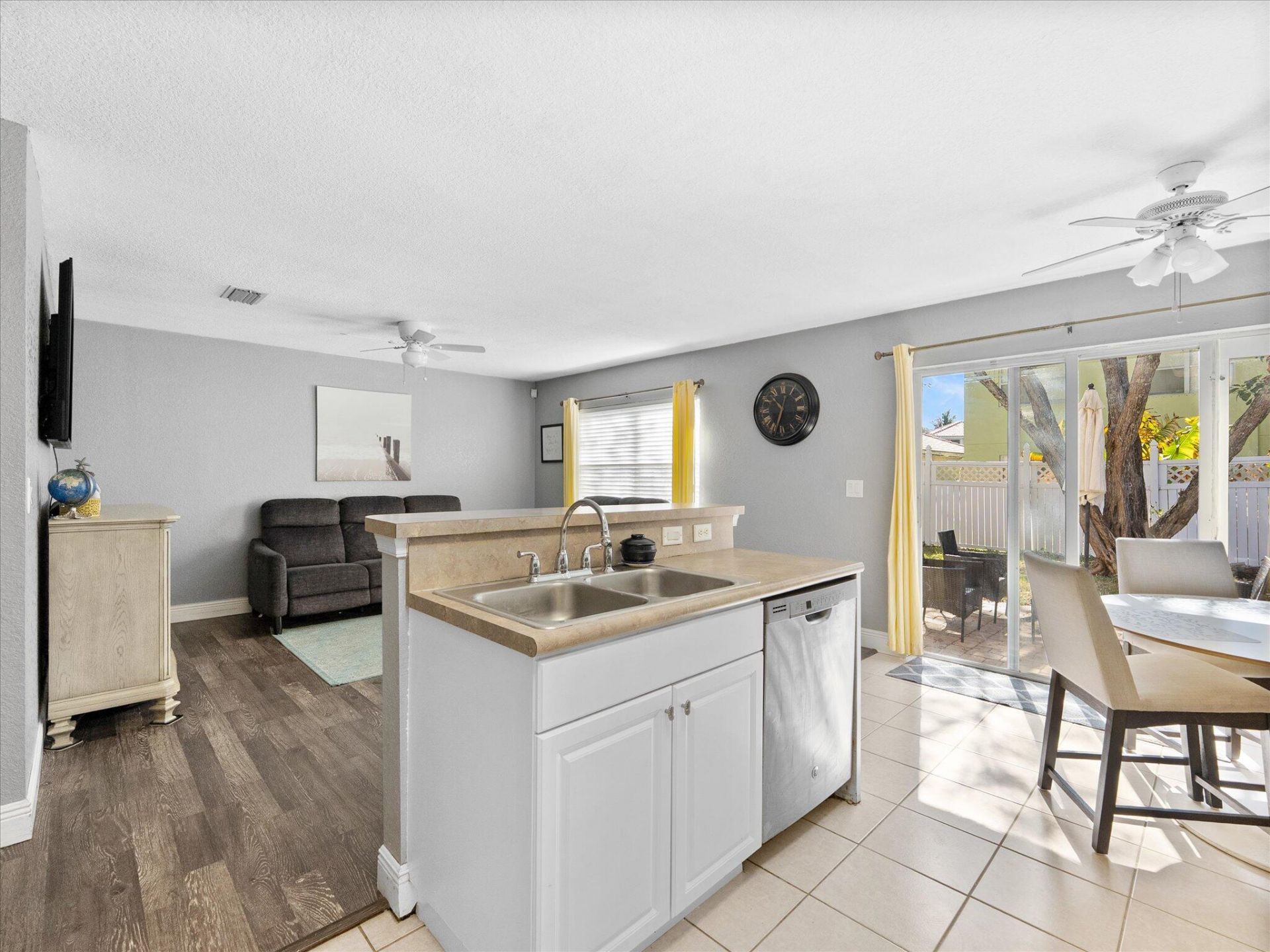 3422 Commodore Court, West Palm Beach, FL 33411 Photo