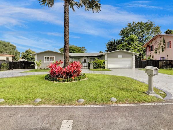 14321 NW 14th Dr, Miami, FL 33167