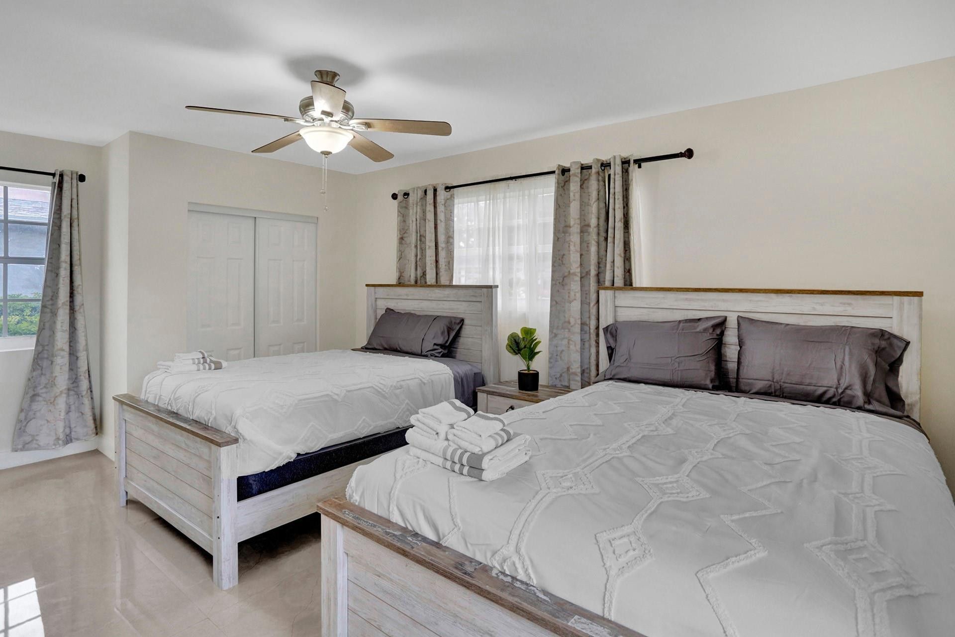 14321 NW 14th Drive, Miami, FL 33167 Photo